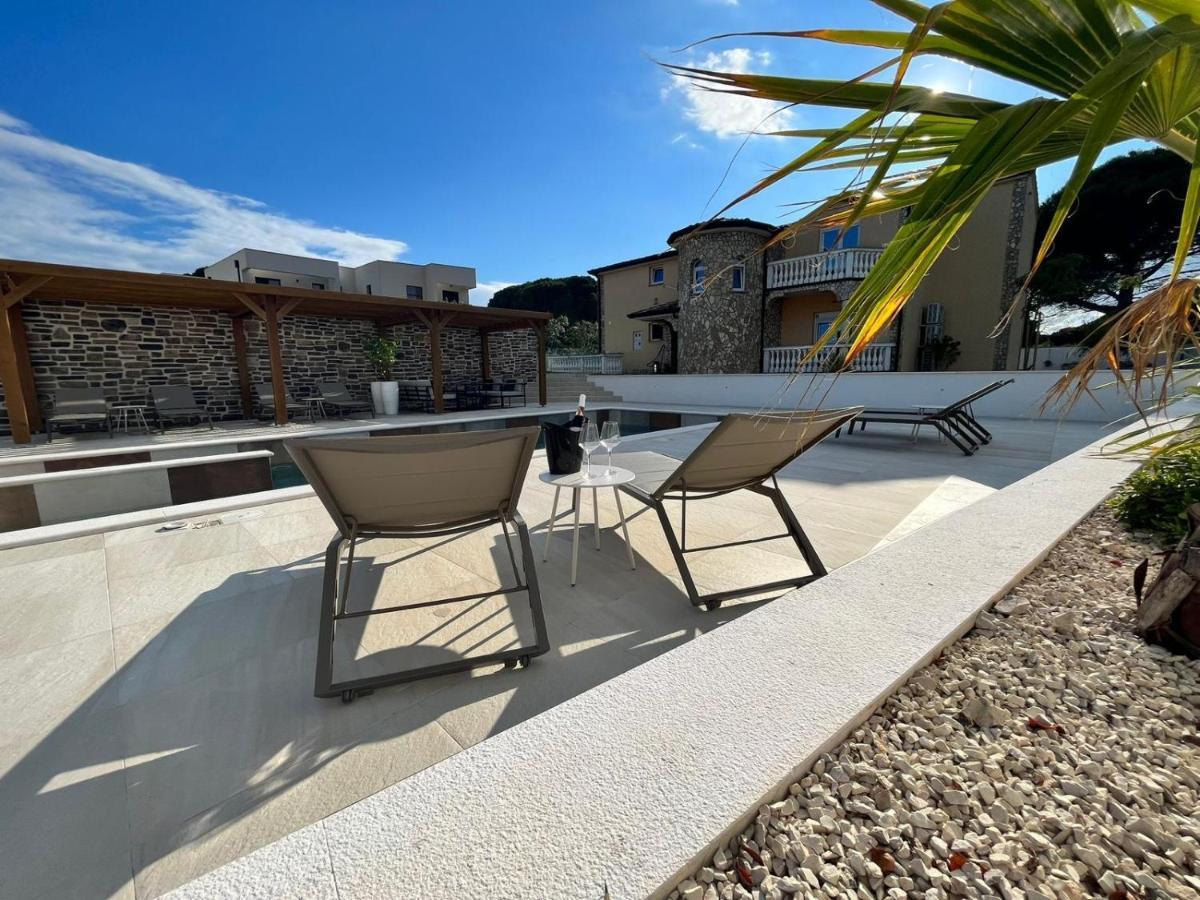 Olivea Luxury Suites Fažana エクステリア 写真