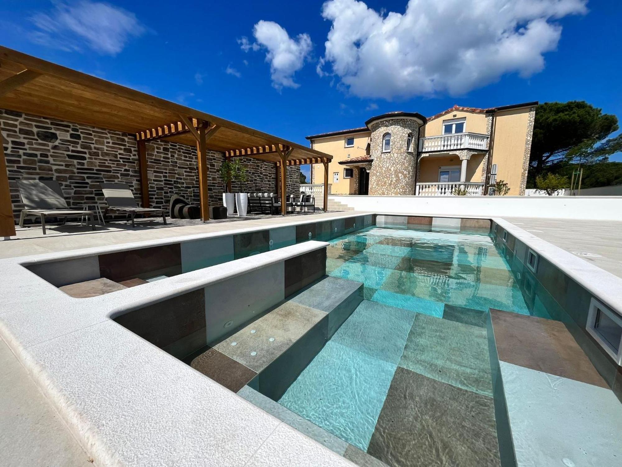 Olivea Luxury Suites Fažana エクステリア 写真